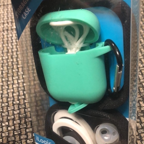 AirPods storage case 12 piece storage case & accessories set. - Picture 3 of 9